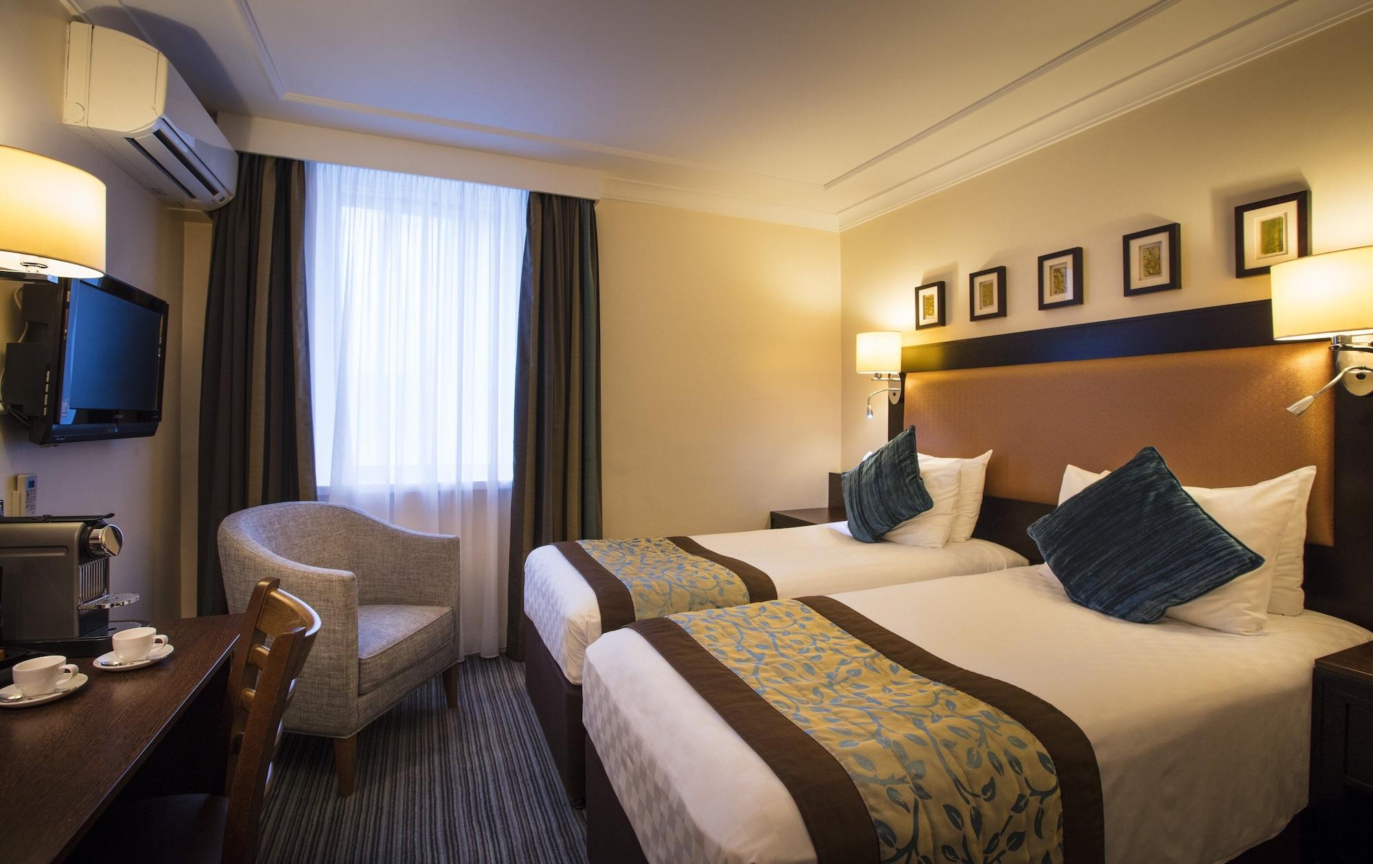 Thistle London Heathrow Terminal 5 Hotel Hillingdon