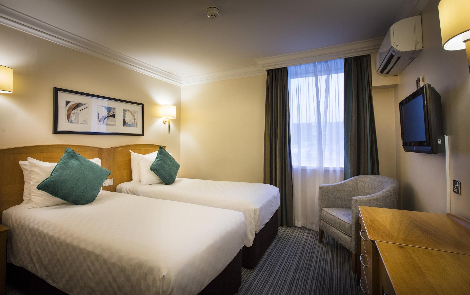 Hotel Thistle London Heathrow Terminal 5