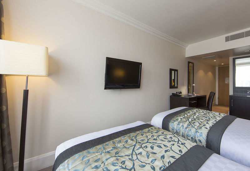 Hotel Thistle London Heathrow Terminal 5 3*